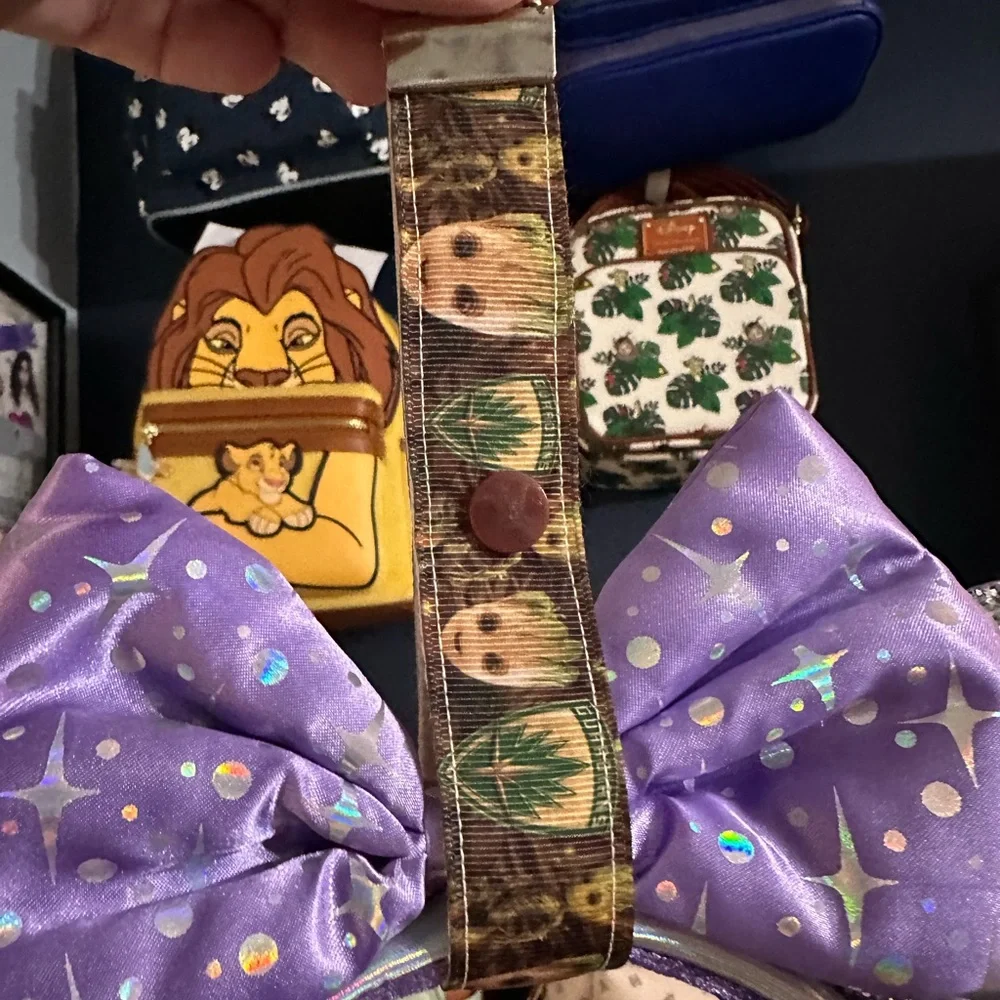 Handmade Minnie ears holder keychain in Baby Groot design